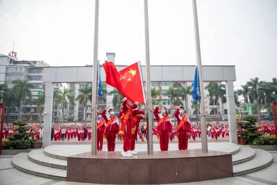 小艾比当海军